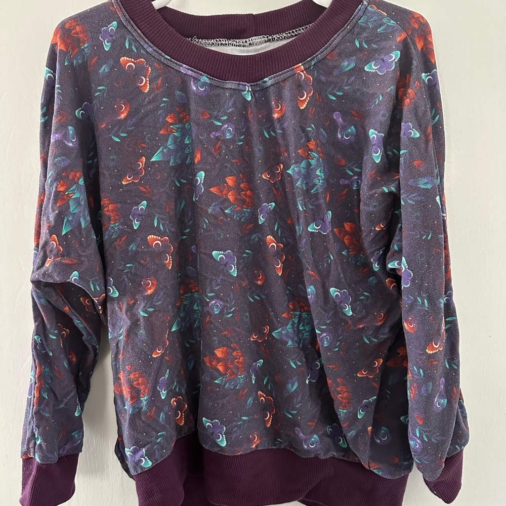 Slouchy Long Sleeves and Bummies